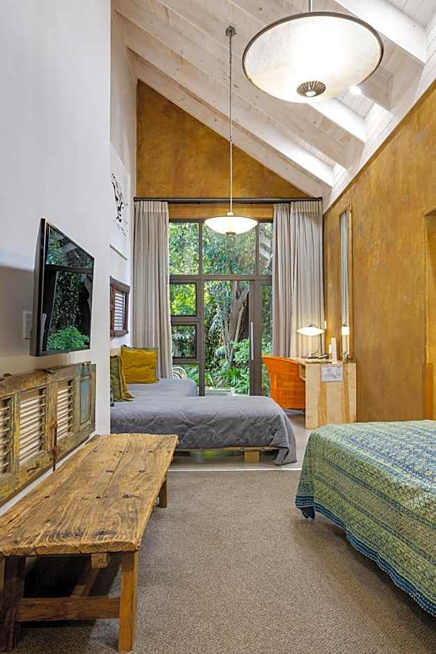 African Rock Hotel & Spa -"Relaxed Exclusivity"
