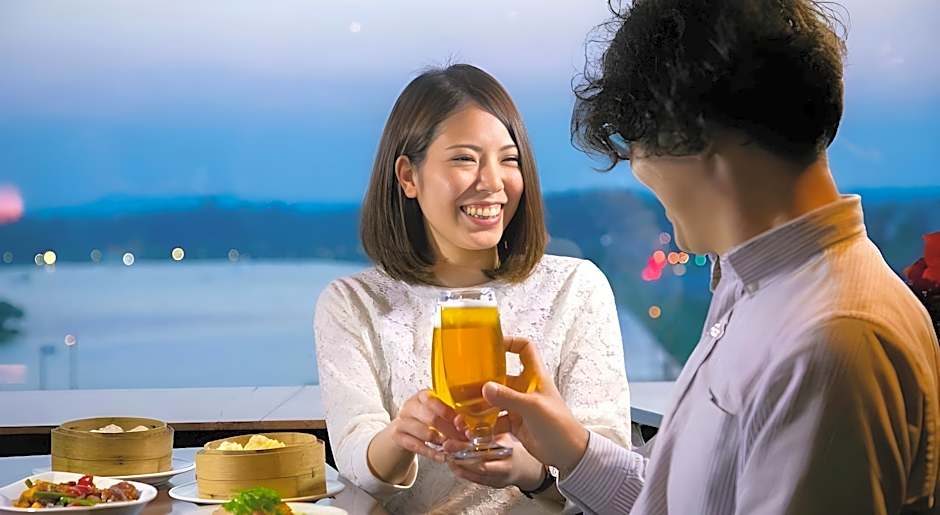 Mito Hotel Season