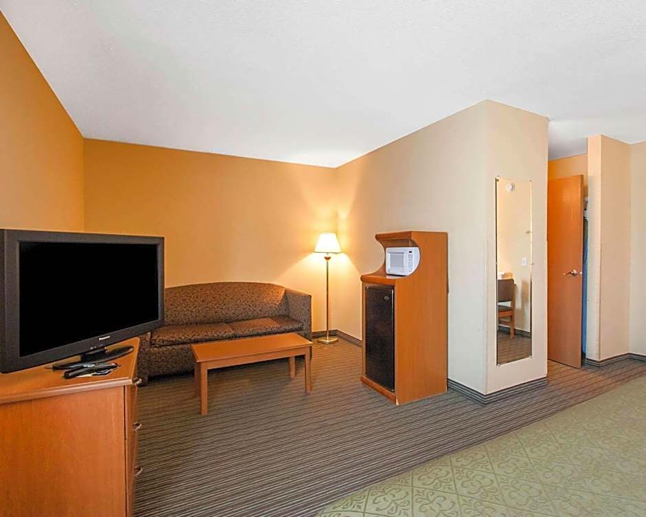 Quality Inn Joplin I-44