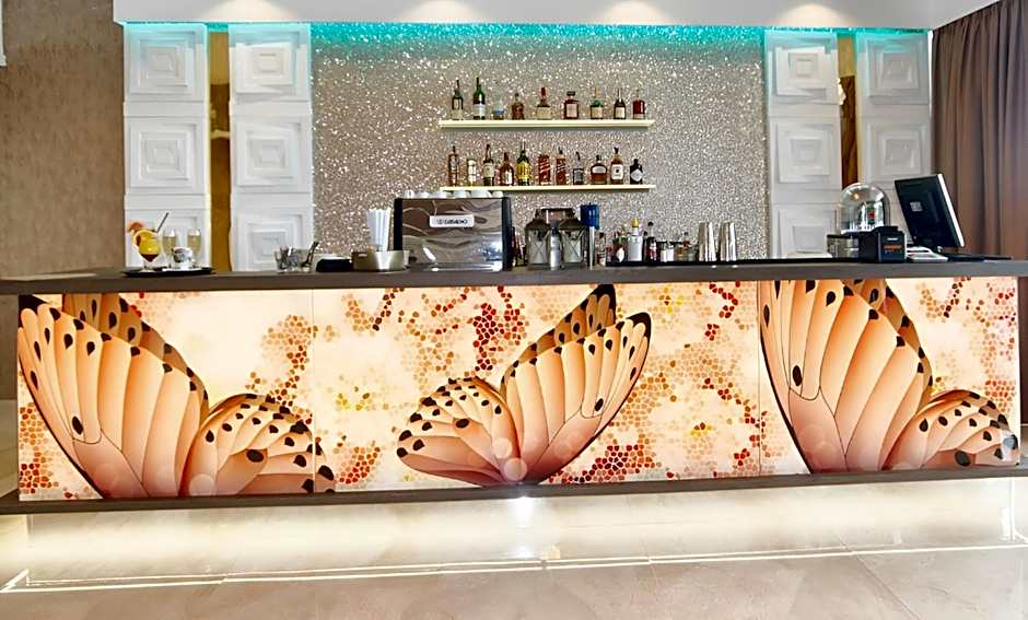 Europe Hotel & Casino All Inclusive