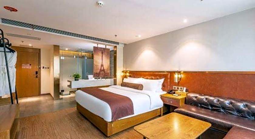 James Joyce Coffetel Shijiazhuang the Mixc Jinyuan Tower Airport Bus