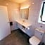 Kerigold Secluded Chalets Motel
