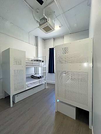 6 Bed Female Dormitory