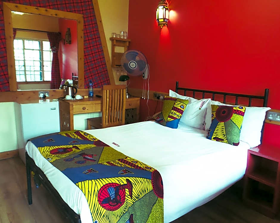 Parklands Shade Hotel