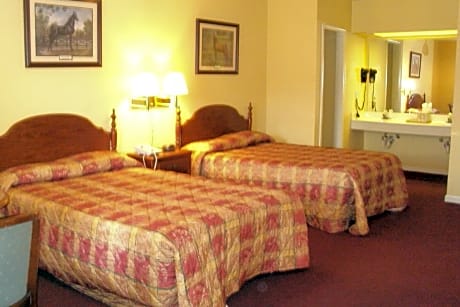 Room with Two Double Beds - Smoking