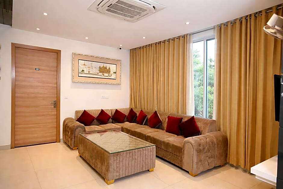 Hotel Diamond Villa & Banquet