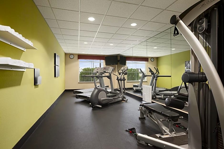 Country Inn & Suites by Radisson, College Station, TX