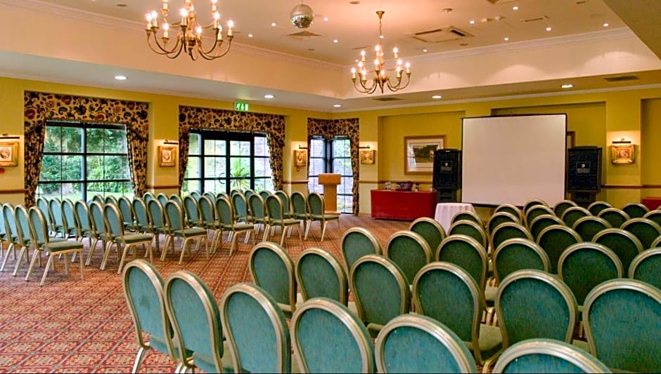 Macdonald Ansty Hall