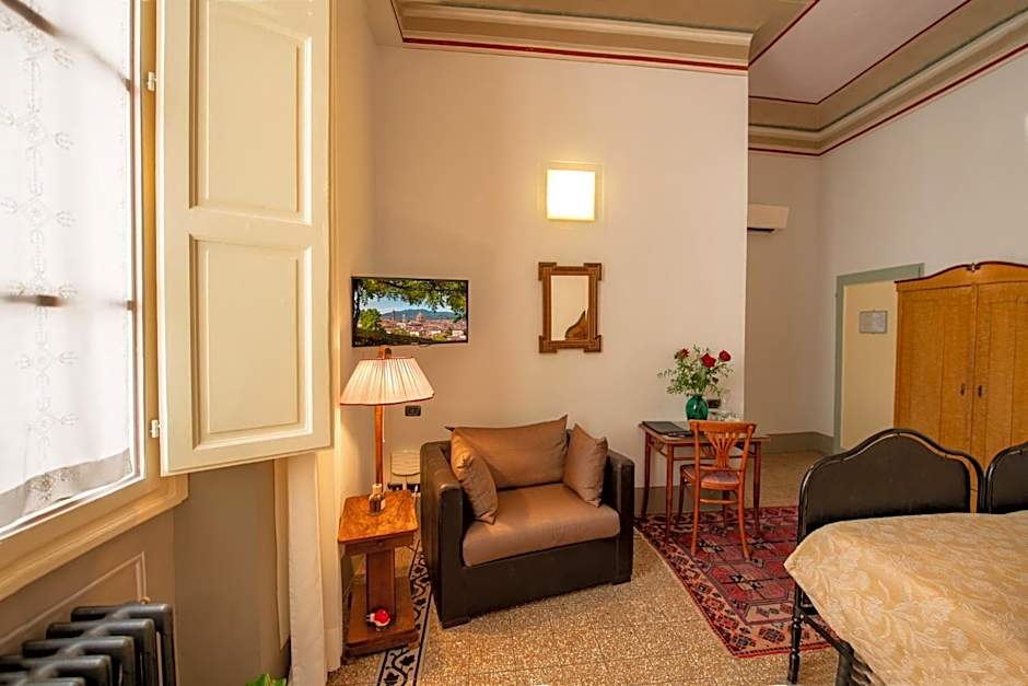 Casa Rovai Guest House