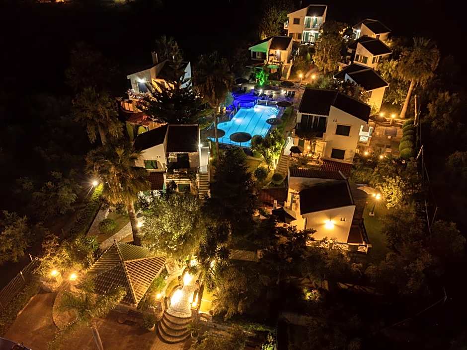 Paris Village Apartments