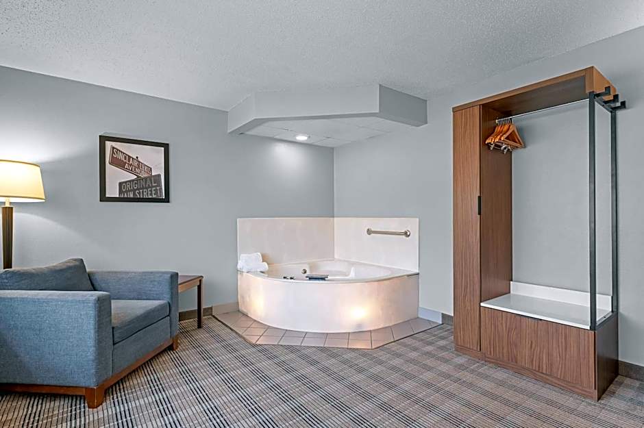 AmericInn by Wyndham Sauk Centre