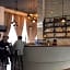 Yeak Loam Hotel