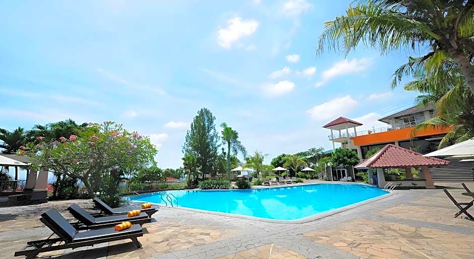 Patra Semarang Hotel & Convention