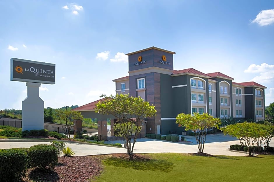 La Quinta Inn & Suites by Wyndham Tupelo