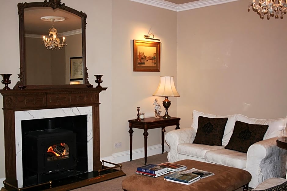 The Old Parsonage Country House