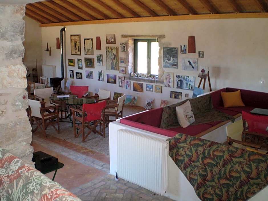 Arachovitika Kalivia