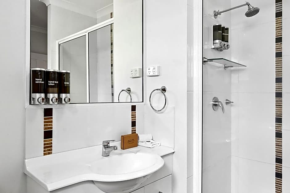 Park Regis Anchorage