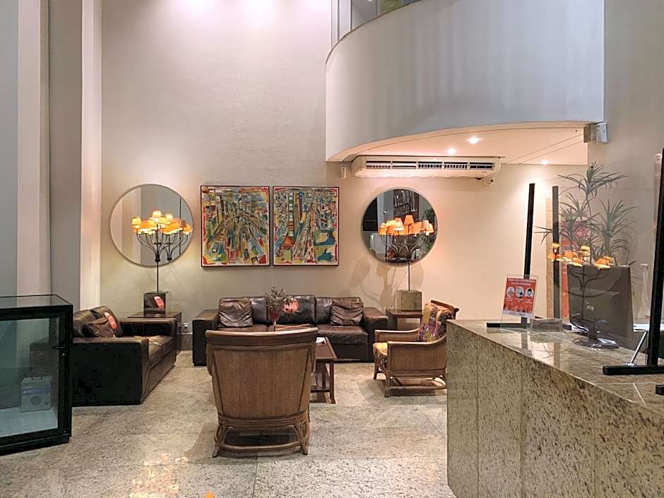 America Towers Hotel