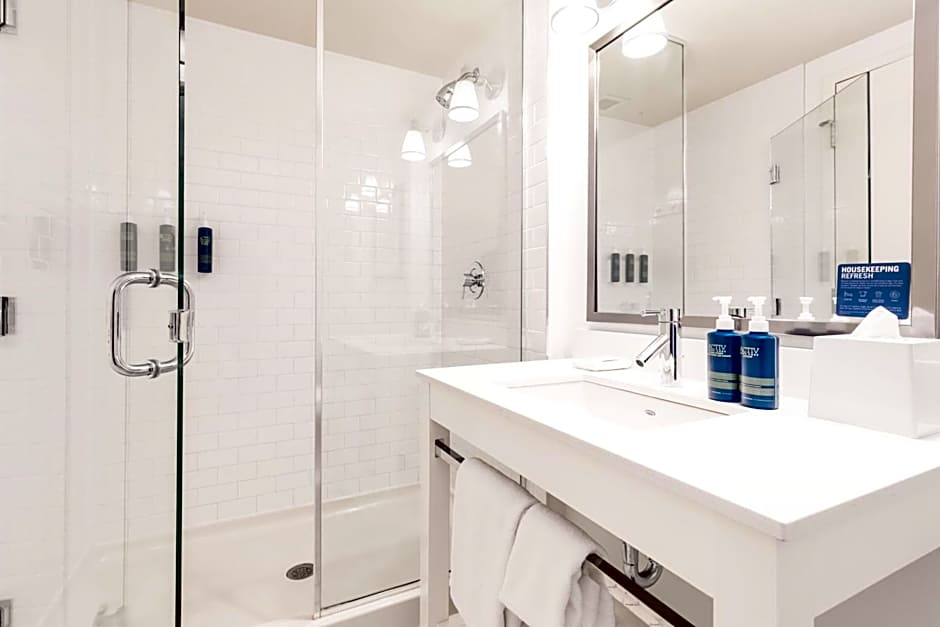 Four Points By Sheraton Kelowna Airport