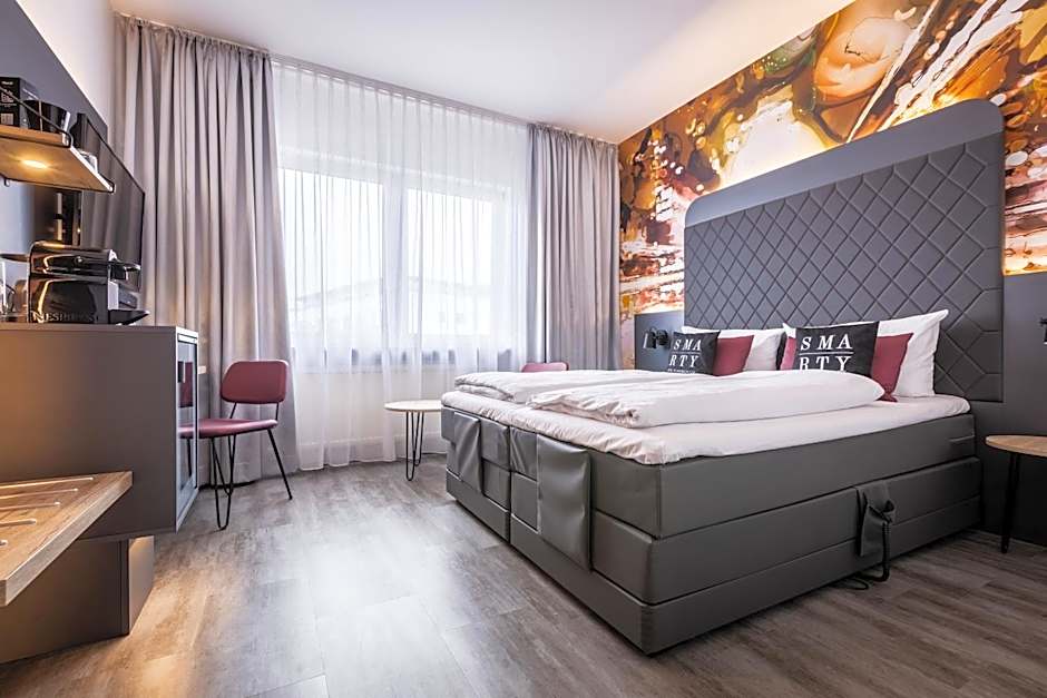 SMARTY Hotel Euler Homburg, Saar - KONTAKTLOSER SELF CHECK-IN