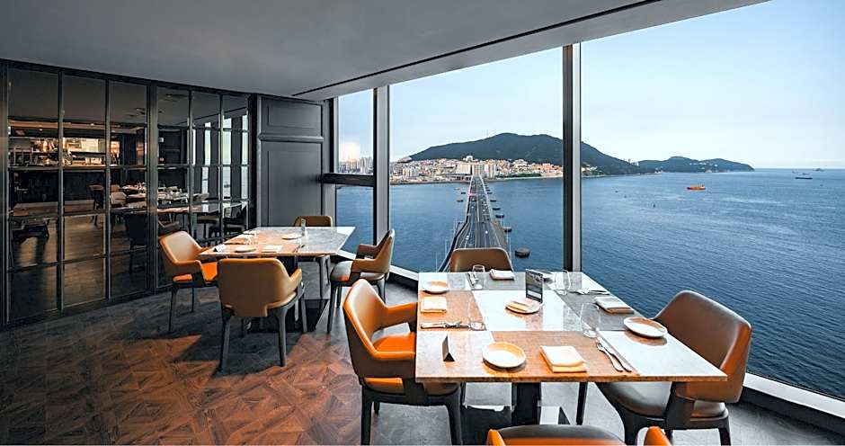 Wyndham Grand Busan Ijin