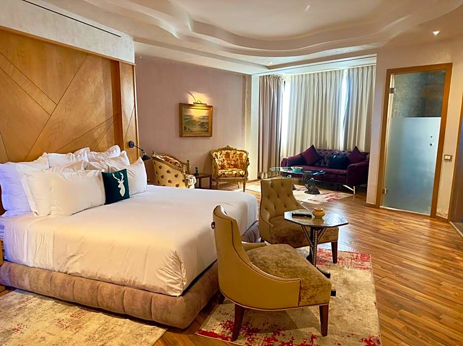 Sillage Palace Sky & Spa