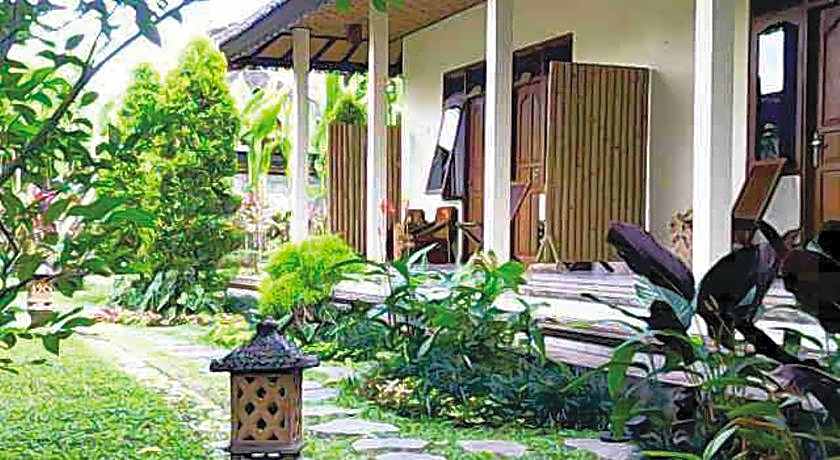 Astawa House