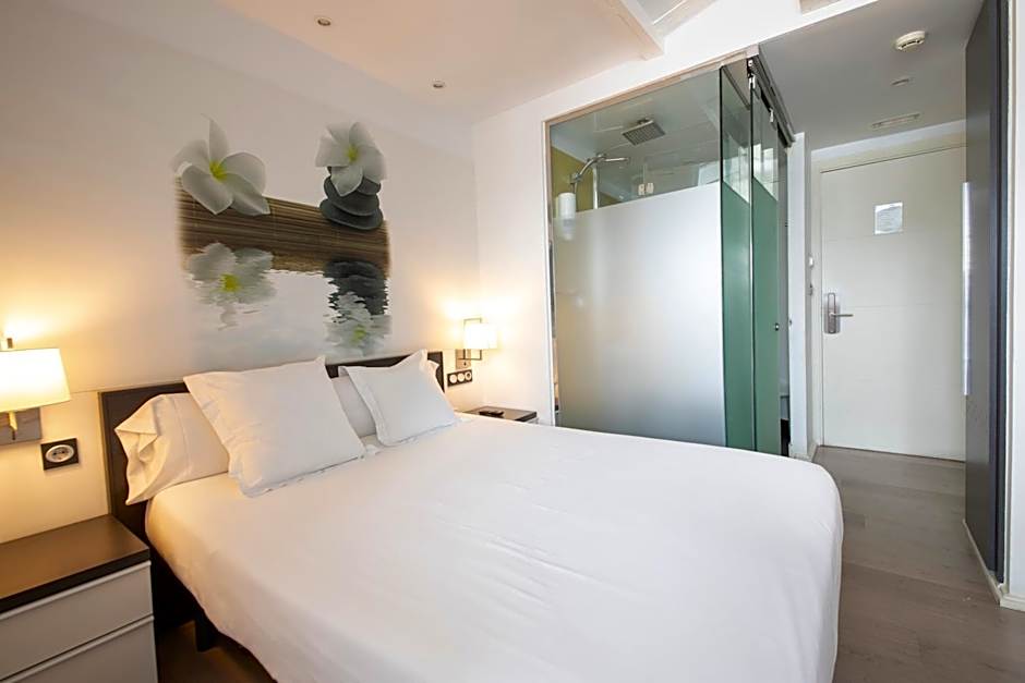 Punta Monpas Hotel