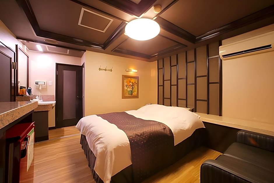 Hotel fine olive Kyoto Yamashina Free Parking - Adult Only