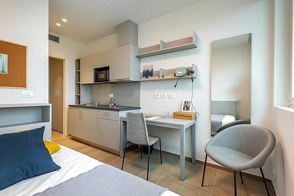 Florentia Living Stays