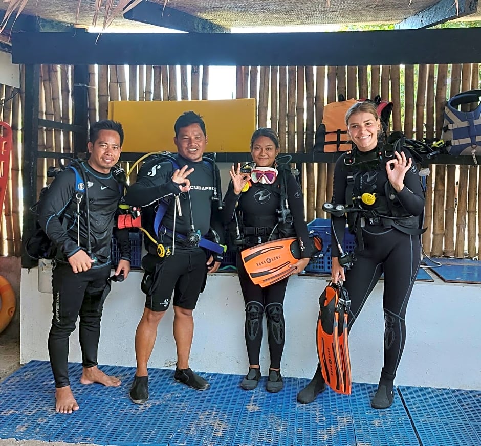 Avila's Horizon Dive Resort Malapascua