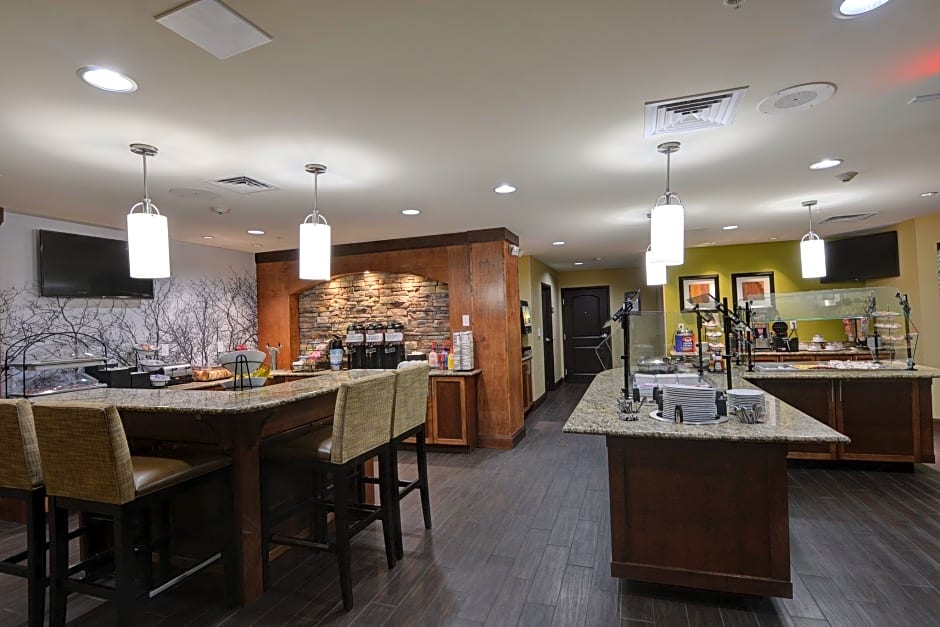 Staybridge Suites Lakeland West – Lakeland, FL