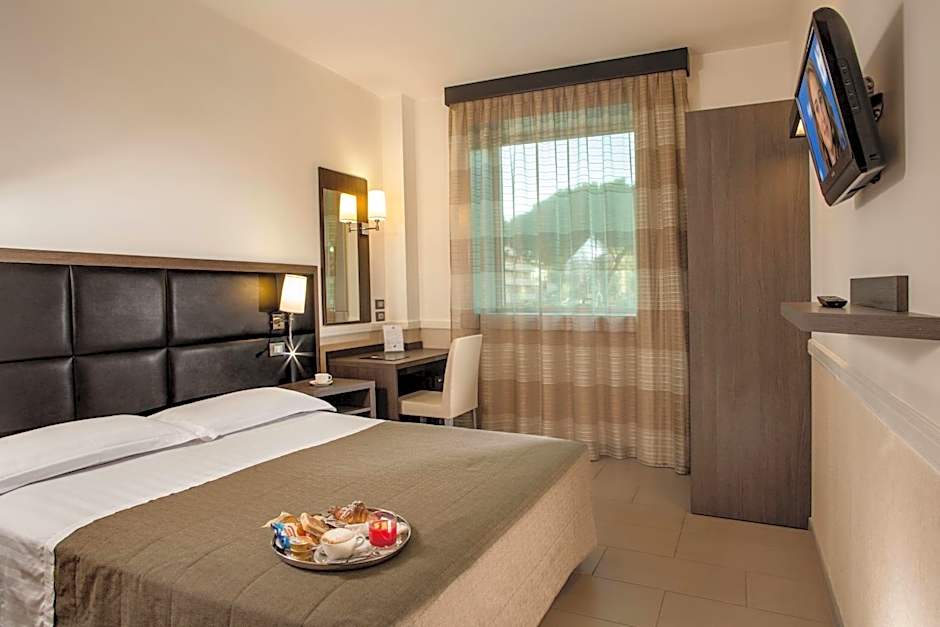 Hotel Artis