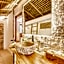 Villa Indigo - 5-BDR with huge pool and garden