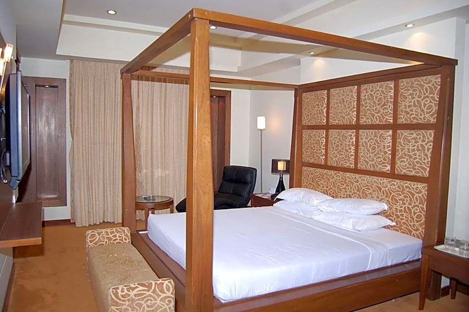 Hotel Cambay Sapphire - Gandhinagar