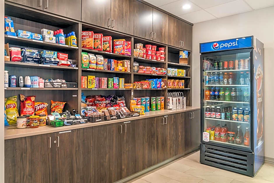 Best Western Plus Wayland Hotel