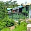 Chimpanzee Lodge
