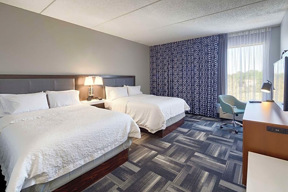 Hampton Inn By Hilton Louisville-Northeast KY