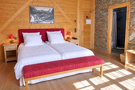 Triple Room with Garden View