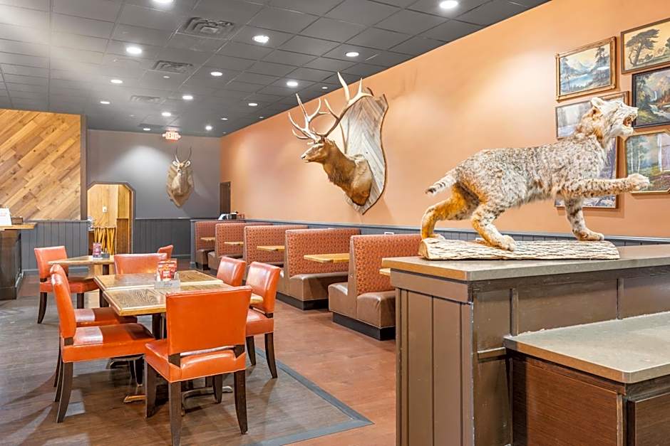 Thousand Hills Resort Hotel