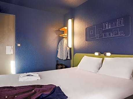 Double Room with Bunk Bed
