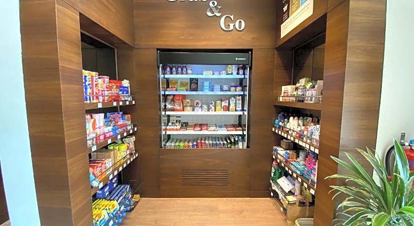 Staybridge Suites Doha Lusail By IHG