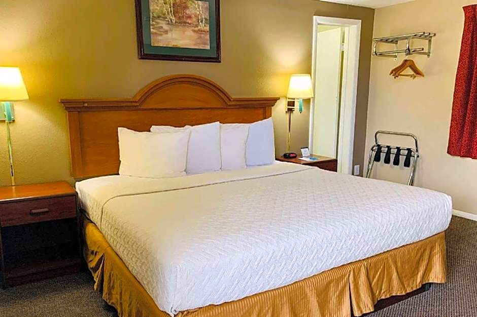 Rodeway Inn & Suites Sheridan