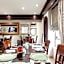 InnJoy Boutique Hotel