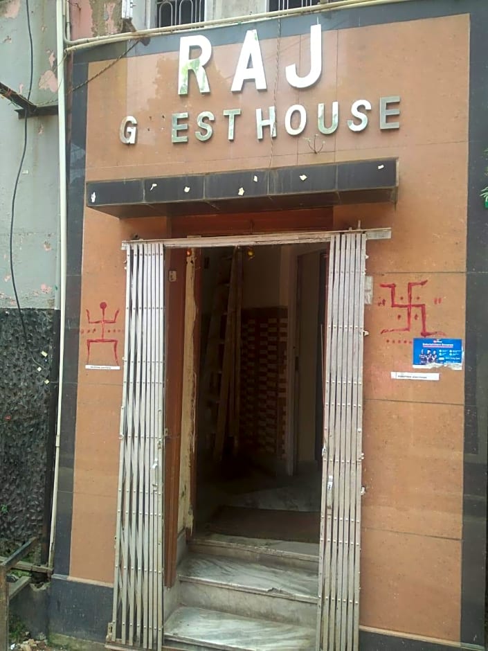 Raj Guest House