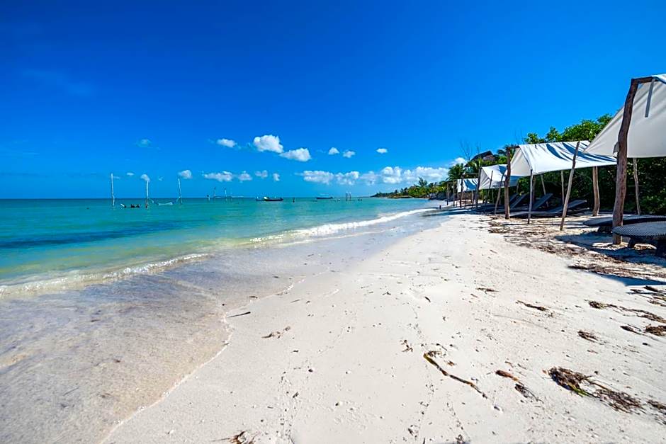 Spirit Holbox