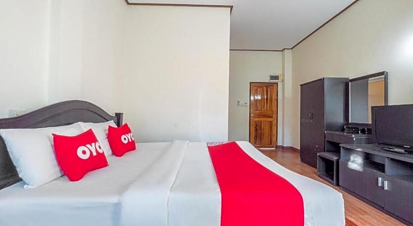 OYO 918 Kachapol Hotel