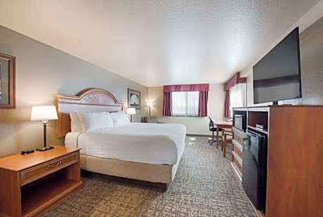 King Room - Non-Smoking