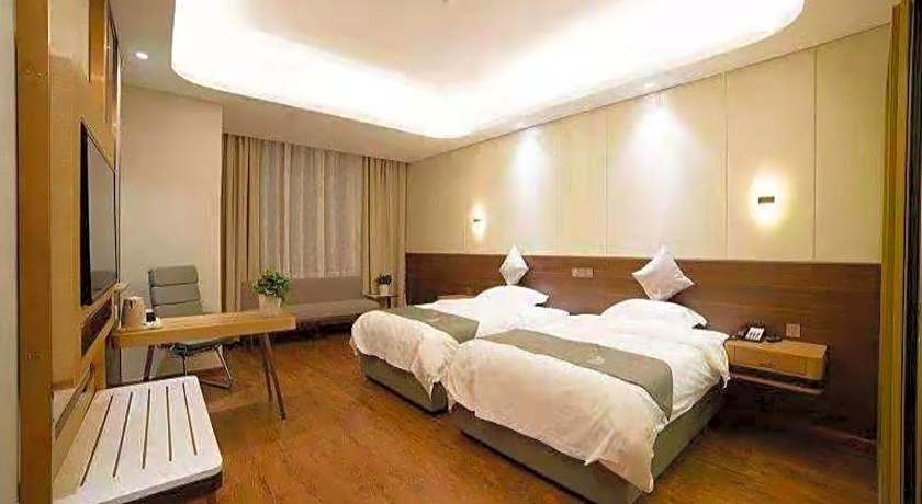 GreenTree Eastern Rizhao High Speed Railway Station Hotel