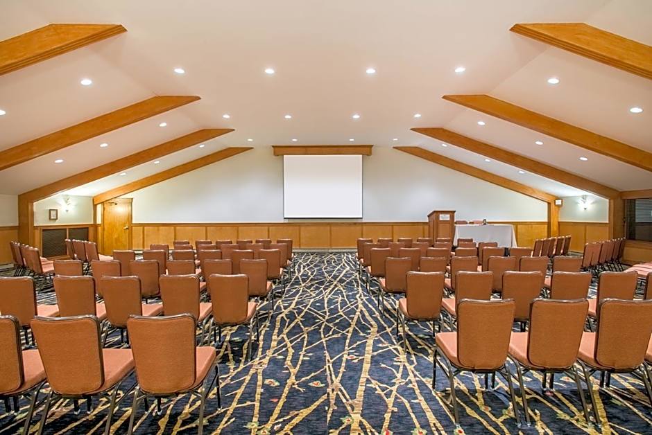 Crowne Plaza Lake Placid By IHG